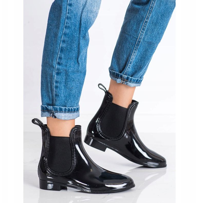 SHELOVET Lakattu galoshes musta 1