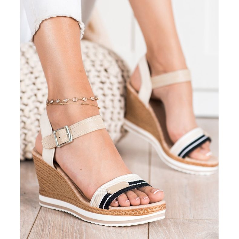 SHELOVET Wedge sandaalit beige 2