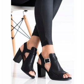 Renda Rakennetut sandaalit Eco -nahkaa musta 1