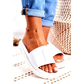 Big Star Naisten suuret tossut lavalla valkoinen FF274812 1