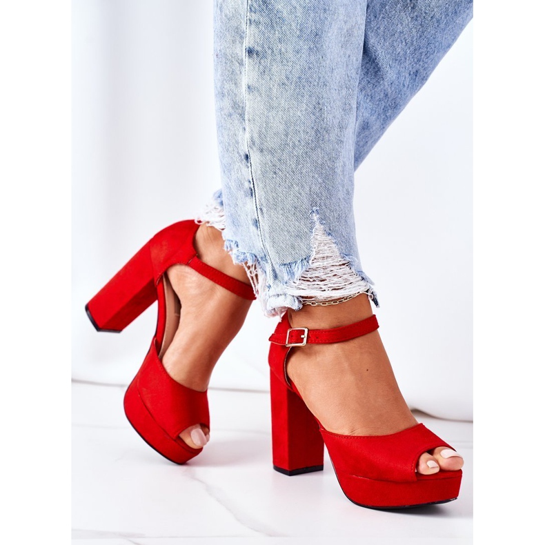 PW1 Mokkanahkaiset sandaalit punaisella Silvia -baarilla punainen 1