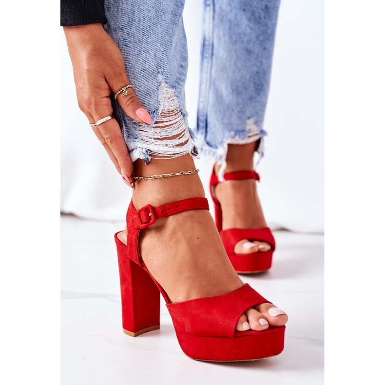 PW1 Mokkanahkaiset sandaalit punaisella Camilia -baarilla punainen 2