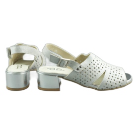 Dolce Pietro Naisten korkeakorkoiset sandaalit 2084 hopea 3