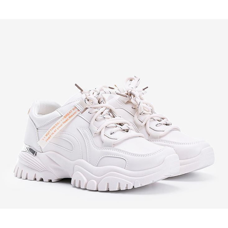 Beige lenkkarit paksulla Zooey -pohjalla 1