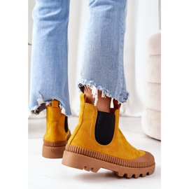 Mulanka Keltaisen alustan mokkatyöntekijät tulevat kanssani keltainen 2