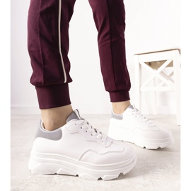 Valkoiset lenkkarit, joissa Kaori -heijastin valkoinen 1