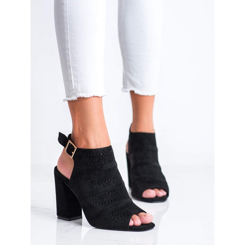 Renda Avoimet sandaalit postissa musta 2