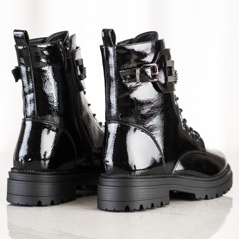 S. BARSKI Lakatut työntekijät ketjulla S.BARSKI musta 1