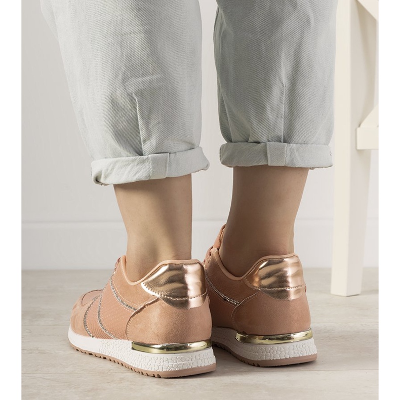 Vaaleanpunaiset Ecoma -lenkkarit, joissa on käärmeen iho vaaleanpunainen 1