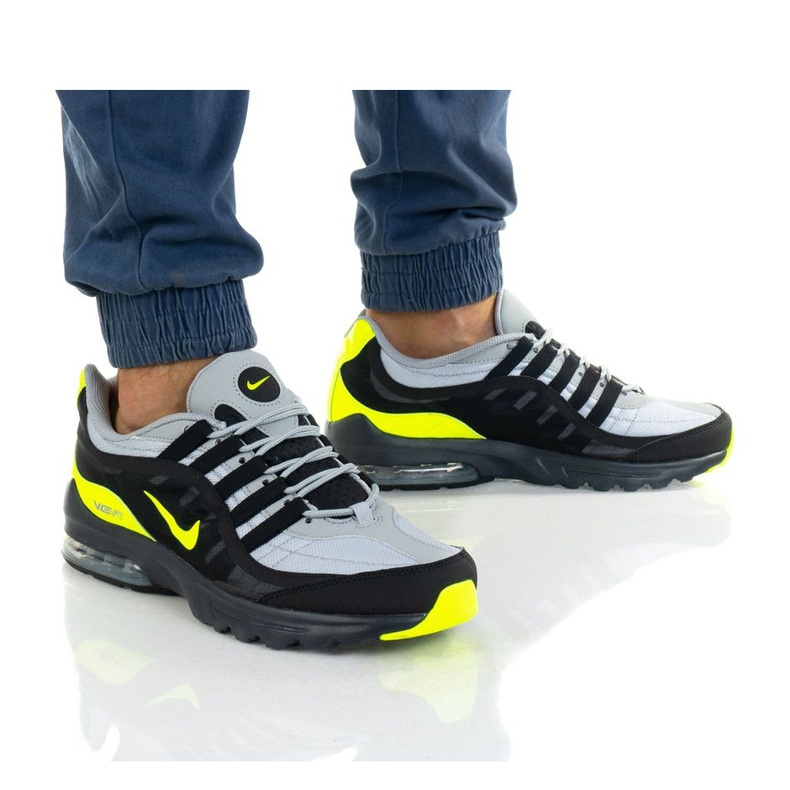 Nike Air Max VG-R M CK7583-004 kengät monivärinen 1