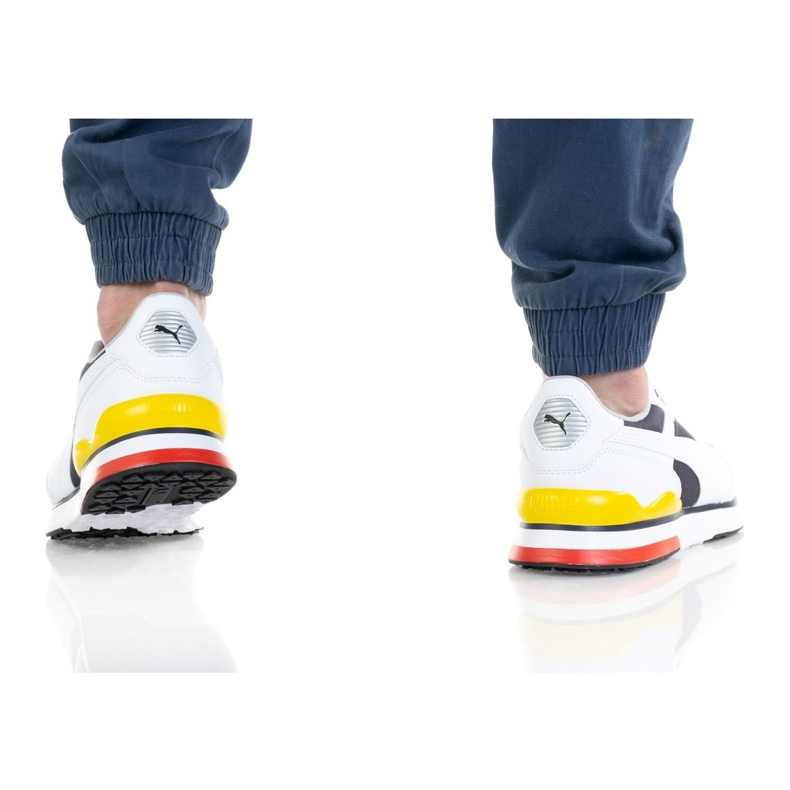 Puma R78 Futr M 37489505 valkoinen 1