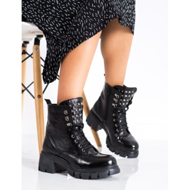 SHELOVET Muodikkaita työntekijöitä nastoilla musta 2