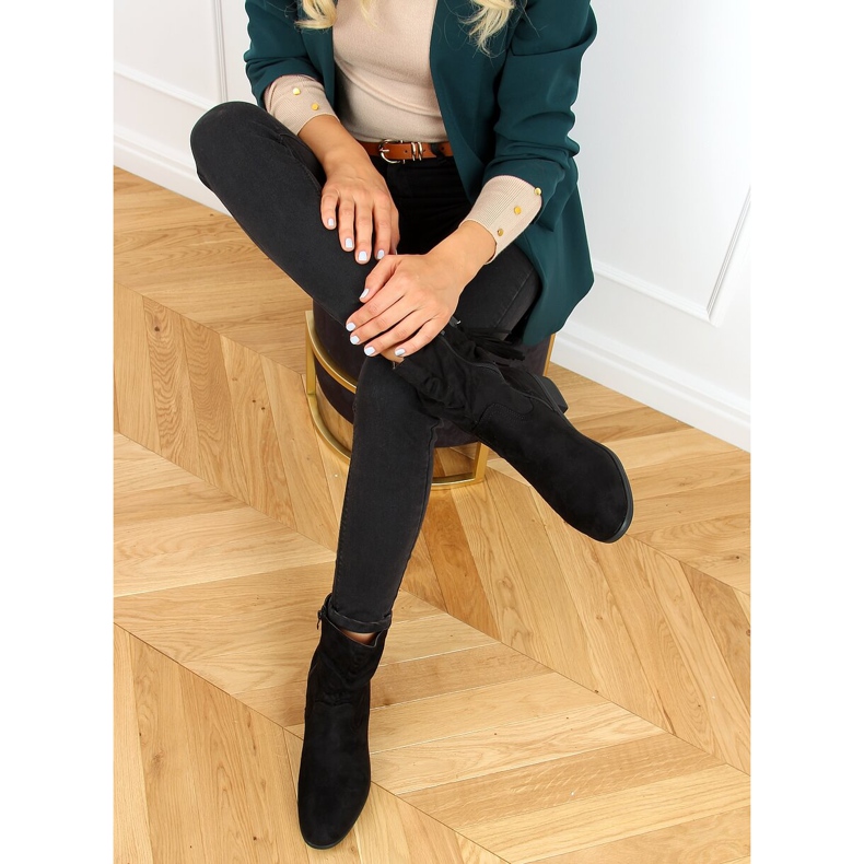 Litteät saappaat, joissa on musta B0-330 musta 1