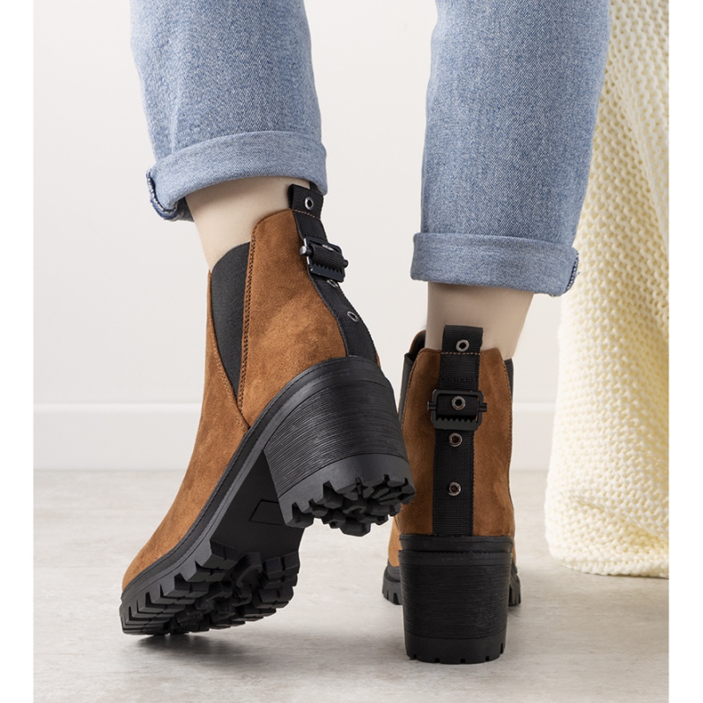 Kamelin saappaat Cissyn pylväässä ruskea 1