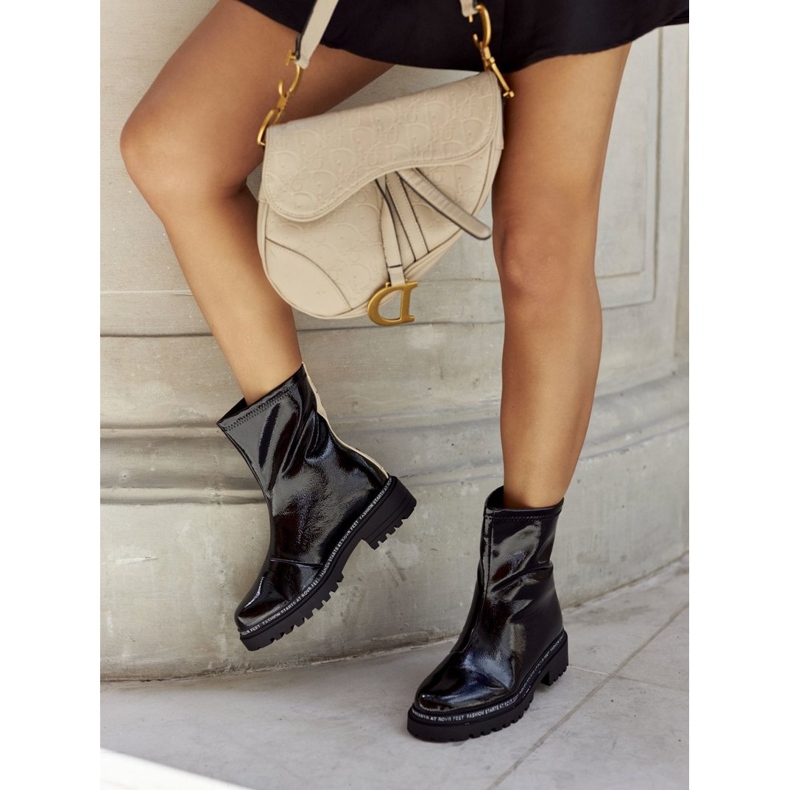 S.Barski Naisten lämpimät mustat lakatut saappaat Merellien 1