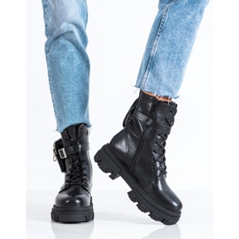 Muodikkaita työntekijöitä VINCEZA -alustalla musta 2