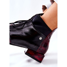 Nahkasaappaat Maciejka 04744-29 Marbled Marbles musta punainen 2