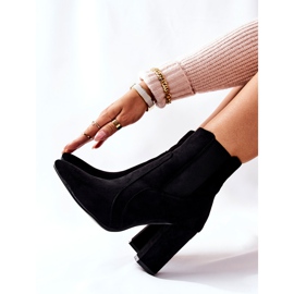 PG1 Naisten mokkanahkakengät kantapäässä musta Kastren 2