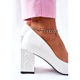 S.Barski Nahkapumput valkoisella Cherith -tangolla valkoinen 2