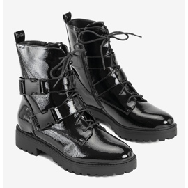 Ferlandin mustat kiiltonahkakengät 1