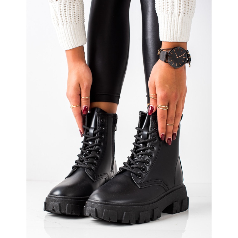 Diamantique Klassiset saappaat musta 2