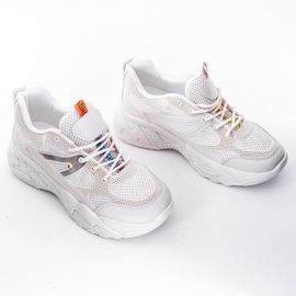 Beige lenkkarit paksulla Alice -pohjalla valkoinen 1