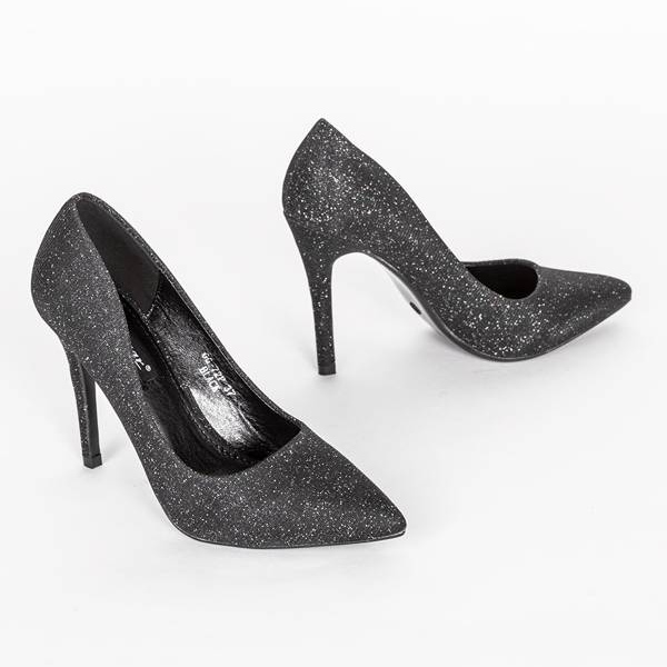 Melodyn mustat korkokengät 1