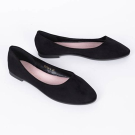 Mustat ballerinat, joissa mantelivarvaspaalaimet 1