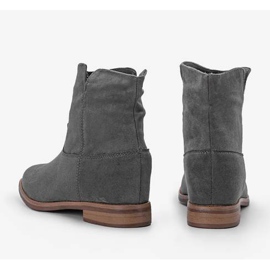 Harmaat saappaat sisäkiilolla Veni 2