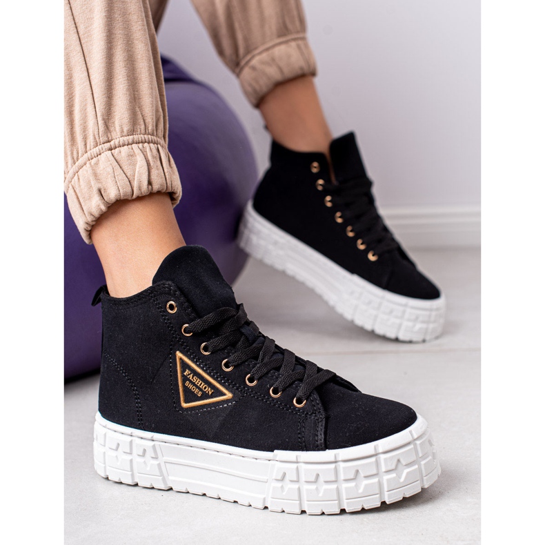 Goodin Korkean muodin lenkkarit musta 1