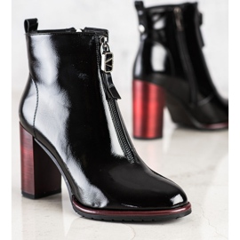 S. BARSKI Tyylikkäät lakatut saappaat S.BARSKI musta 2