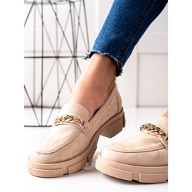 Goodin Muodikkaita beige -leivonnaisia 1