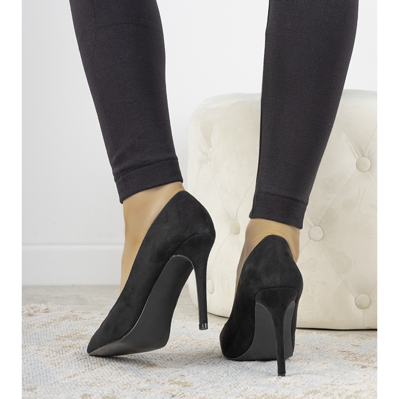 Mustat klassiset Hyirnar -mokkanahkakengät 1