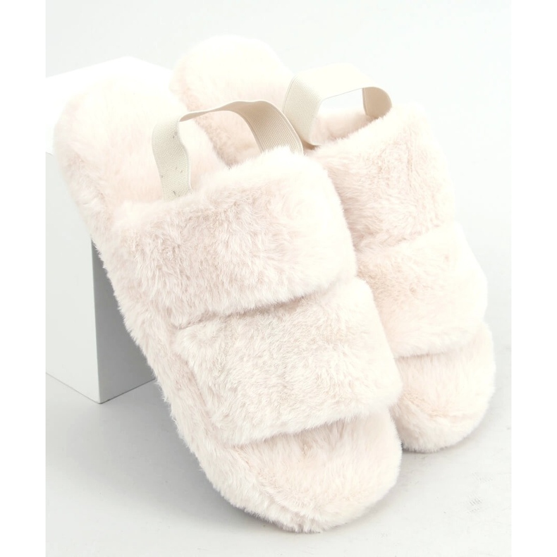 Kermanväriset naisten tossut N-92 Beige ekru 1