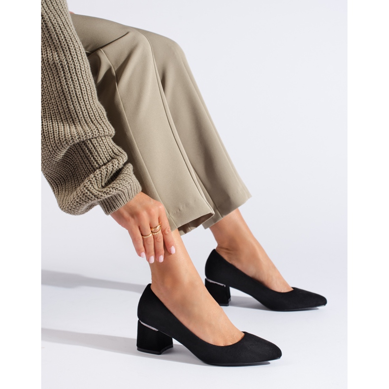 Goodin Tyylikkäät mokkanahkapumput musta 1