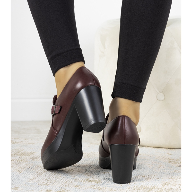 Maroon puhuu Hersilian viestistä punainen 1