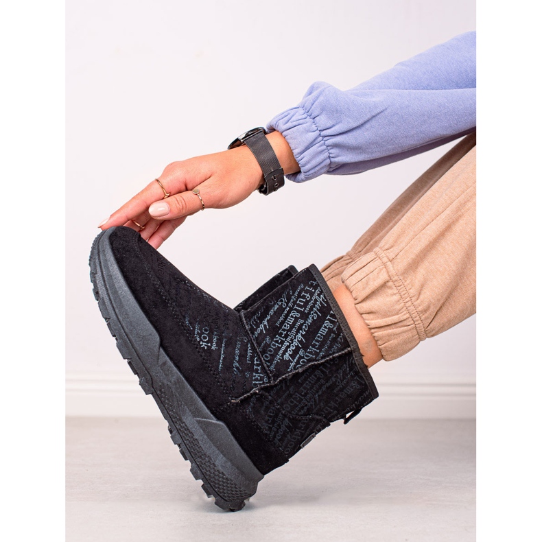 TRENDI Lämmin Mukluki lavalla musta 1