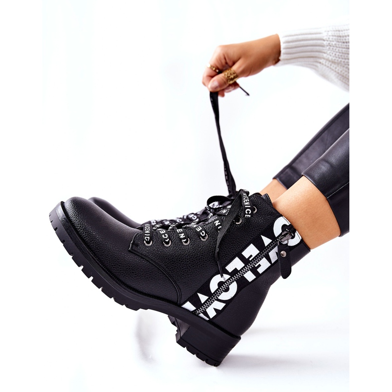 POTOCKI Nahkasaappaat mustalla Henri -vetoketjulla 1