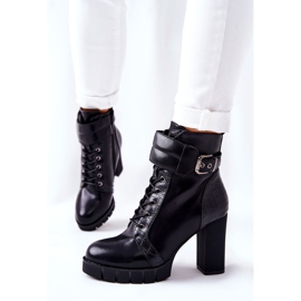 POTOCKI Saappaat korkealla postilla, musta sidottu Fasha 1