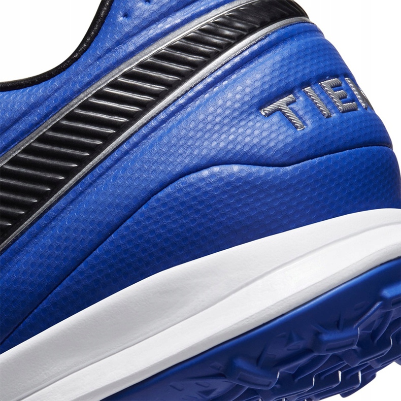 Nike Tiempo Legend 8 Pro Tf M AT6136 104 jalkapallokengät valkoinen 4