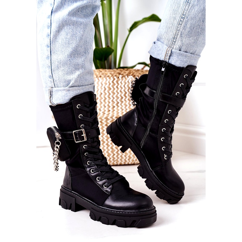 PS1 Lämpimät työntekijät munuaismustalla katsovat minua 3