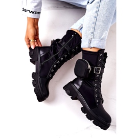 PS1 Lämpimät työntekijät munuaismustalla katsovat minua 5