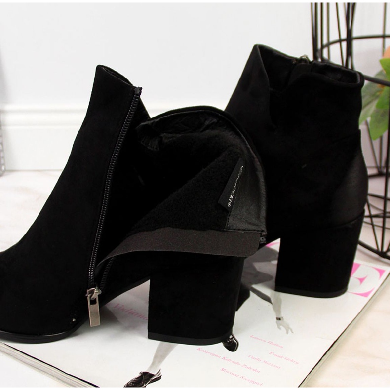 Eristetyt saappaat Potocki W WOL29 musta 1