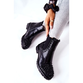 Musta Monah Jodhpur saappaat suihkulla 2