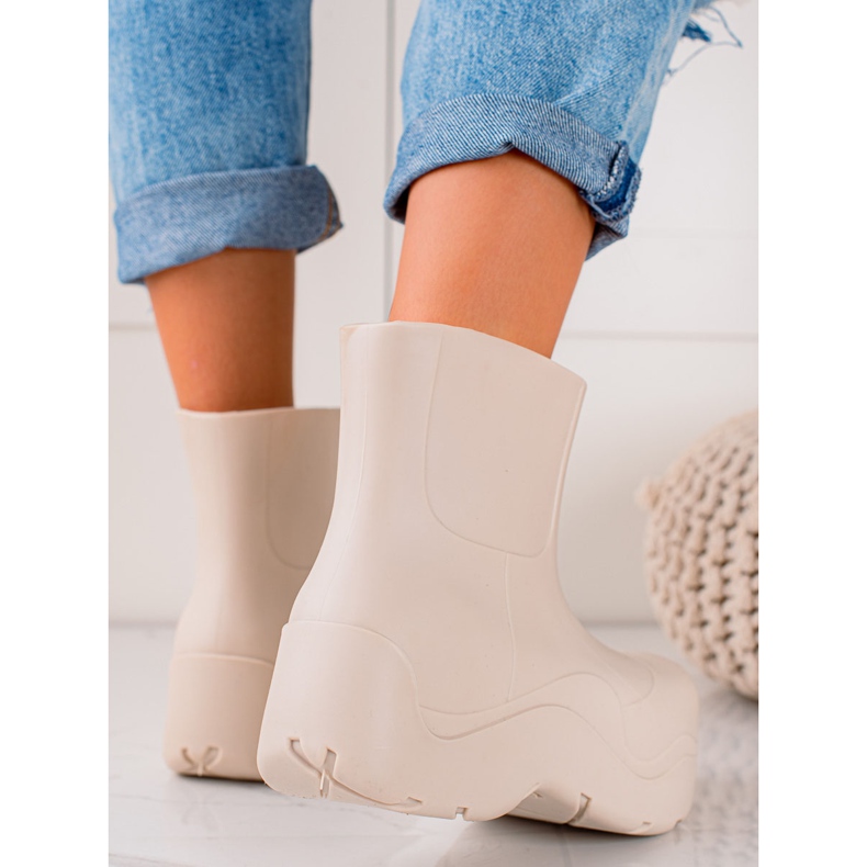 TRENDI Wellies on Fashion Platform valkoinen 2