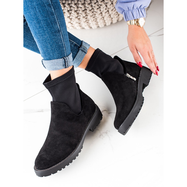 Bella Star Slip-on mokkanahkakengät musta 2