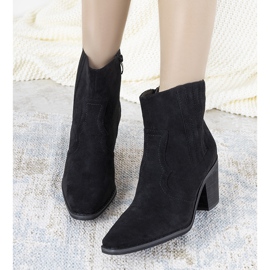 Mustat cowboy -saappaat, joissa Babette -käärmeen iho 1