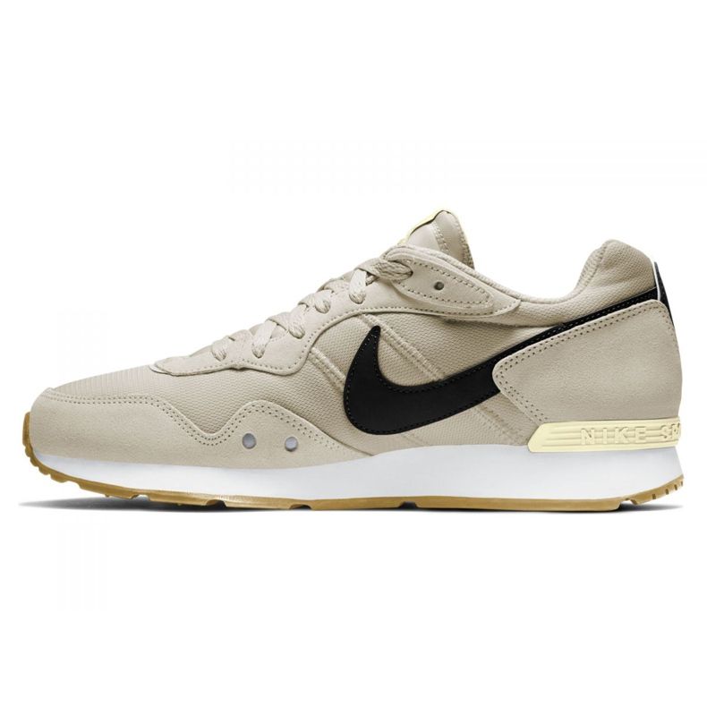 Nike Venture Runner M CK2944-011 kenkä beige 1