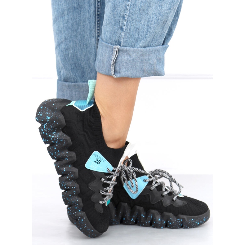 Mustat NB387 Allblack -pohjalliset urheilukengät 2