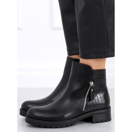 Naisten Chelsea -saappaat Kora Black musta 1